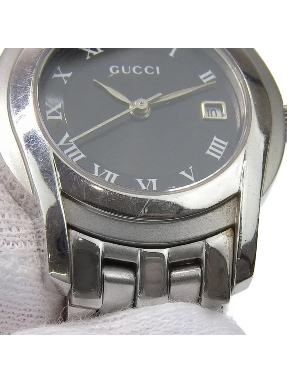 Gucci item watch